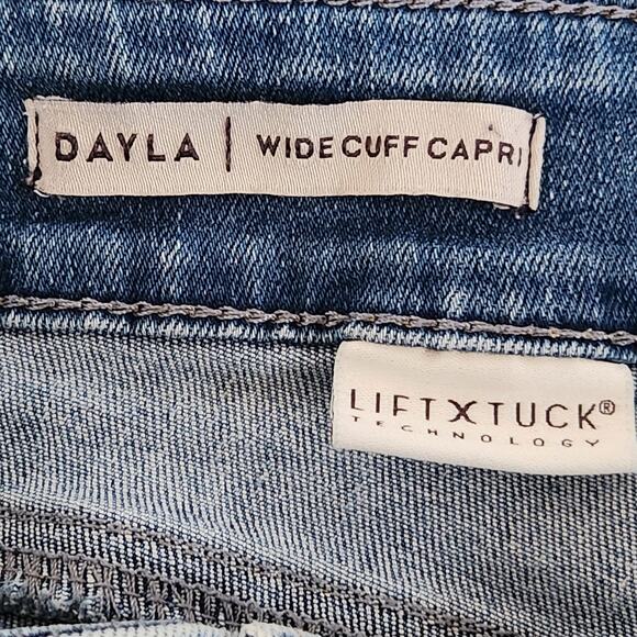 NYDJ Dayla Blue Light Wash High-Rise Wide Cuff Capri Denim Jeans Women's Size 14 - Picture 4 of 15